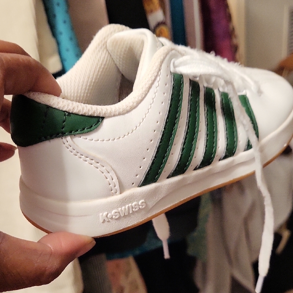 K-Swiss Kids Sneakers in White and Green - Picture 3 of 5